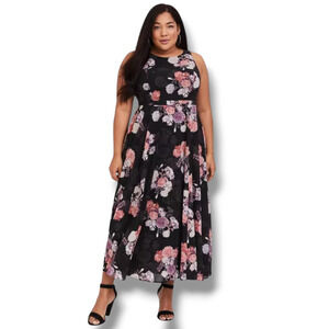 Torrid Women's Plus Floral Georgette Maxi Sleeveless Dress Black Size 24